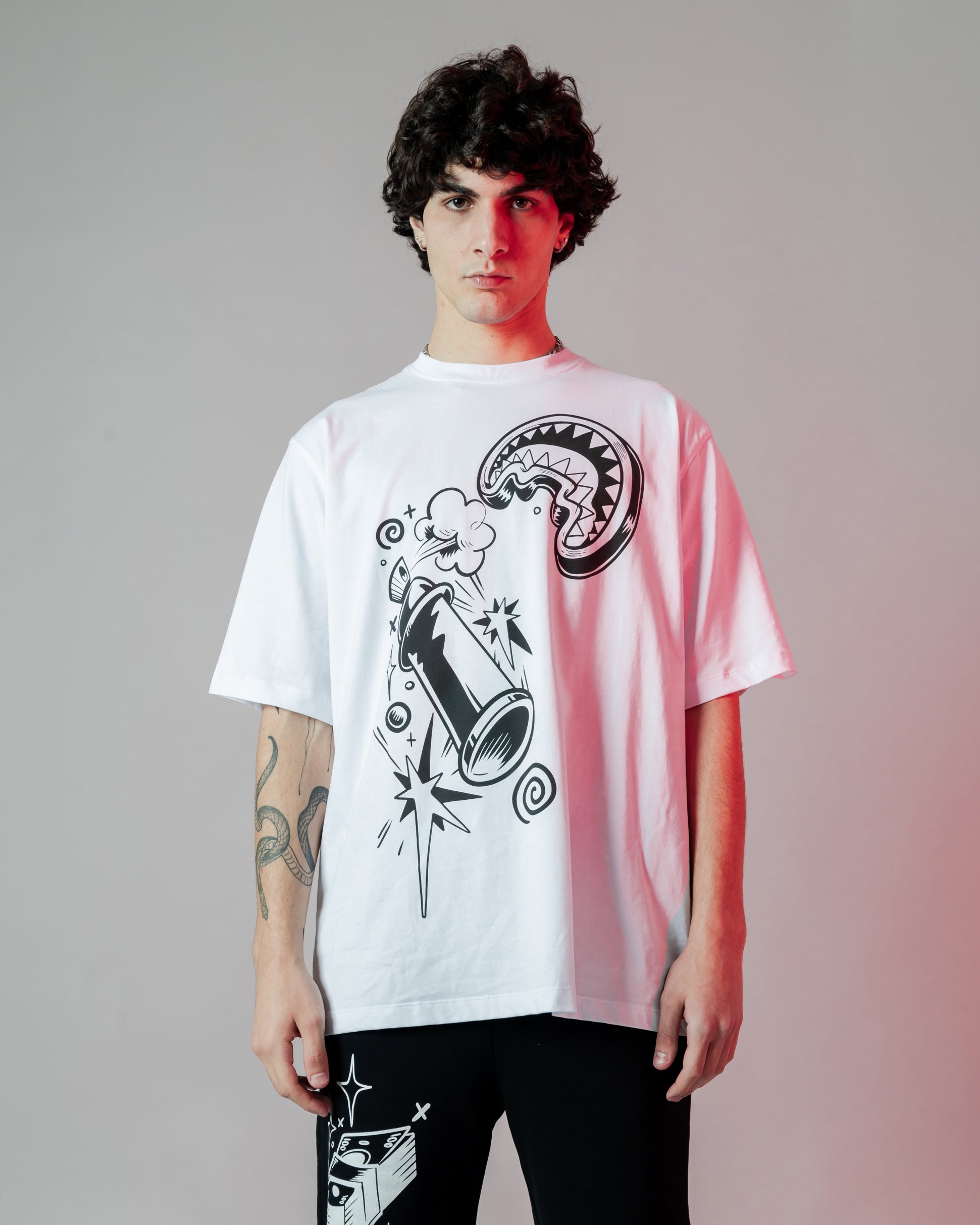 Tシャツ・カットソー SPRAYGROUND Men T-shirt White SP698 WHT Sprayground t-shirt bawełniany kolor biały z nadrukiem SP698