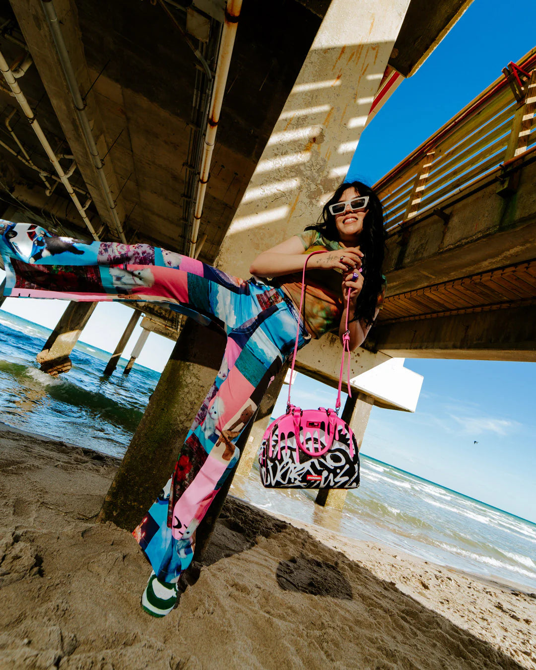 Vice Beach Creative Shark Handbag