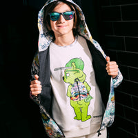 SHARKS IN THE RIZZ BEAR OVER CREWNECK