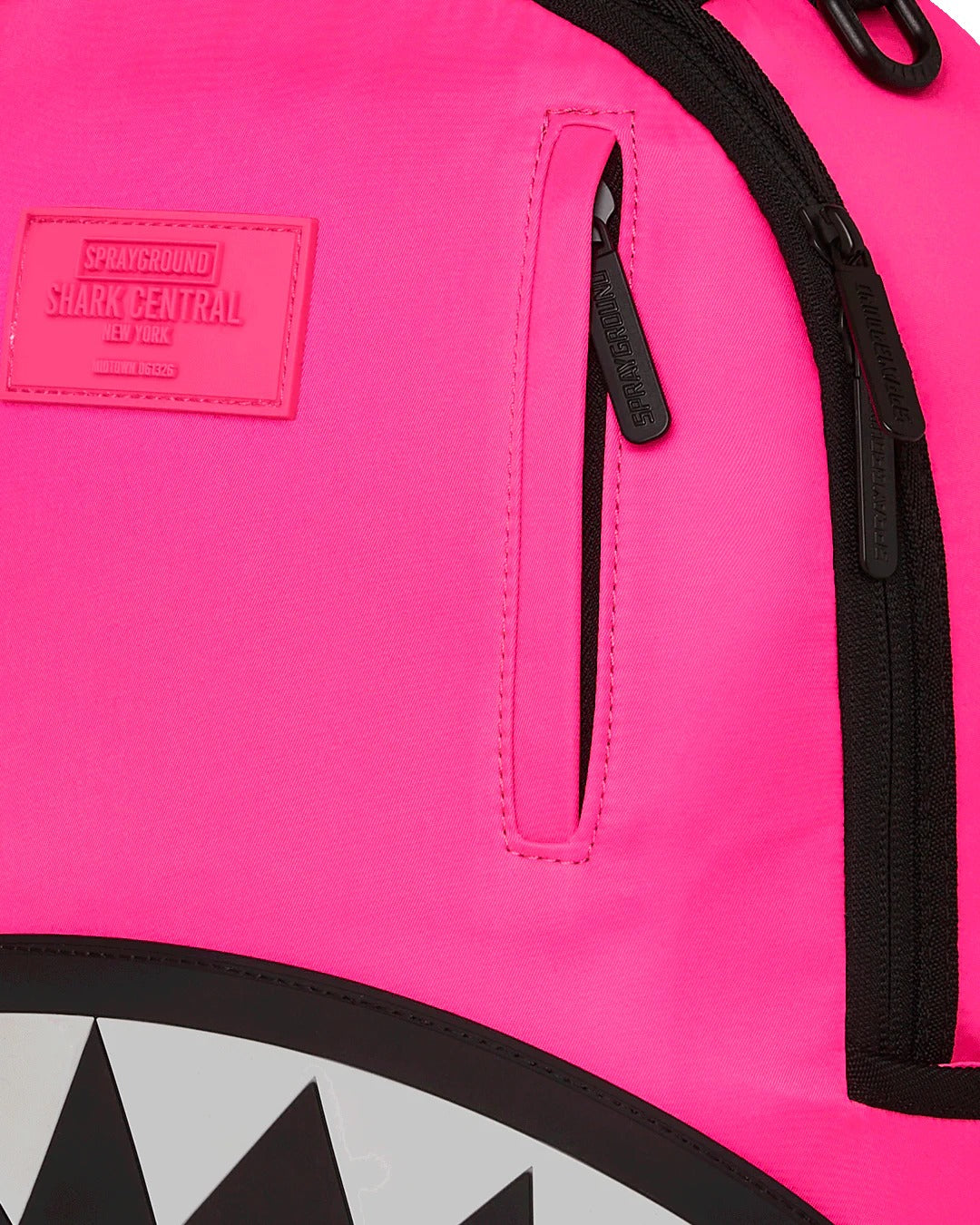 SHARK CENTRAL NYLON HOT PINK