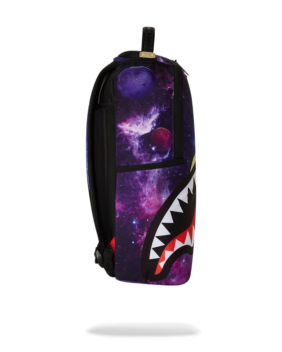 NIBBLER EATING SHARKMOUTH DLXR BACKPACK