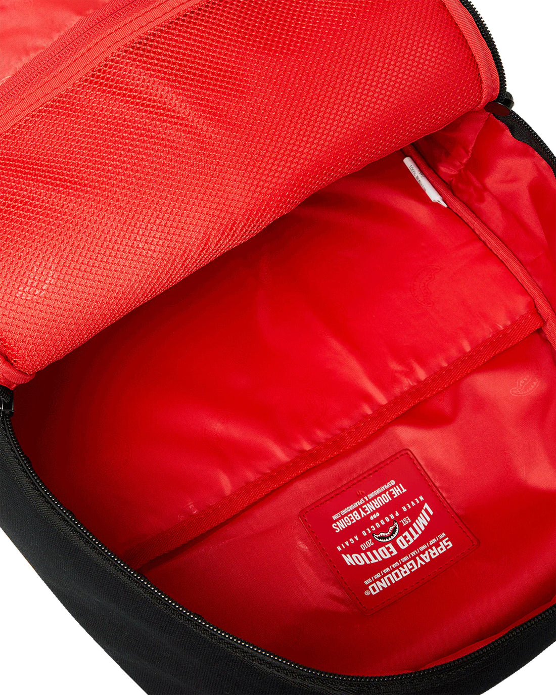 SHARKS CREATIVE DEPT CARGO POCKET DLXS BACKPACK