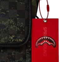 CAMO SPLASH MESSENGER SLING
