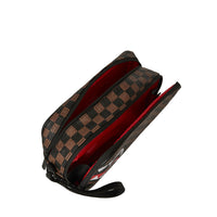 CHECK 2 EMBOSS TOILETRY BAG