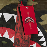 WOODLAND CAMO CHECK CHAIN DUFFLE