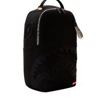 SHARK CENTRAL PRINTED ZIP BACKPACK