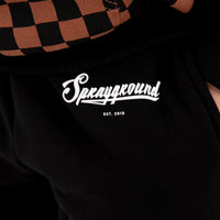 CHECKERED CONTRAST OVER PANTS