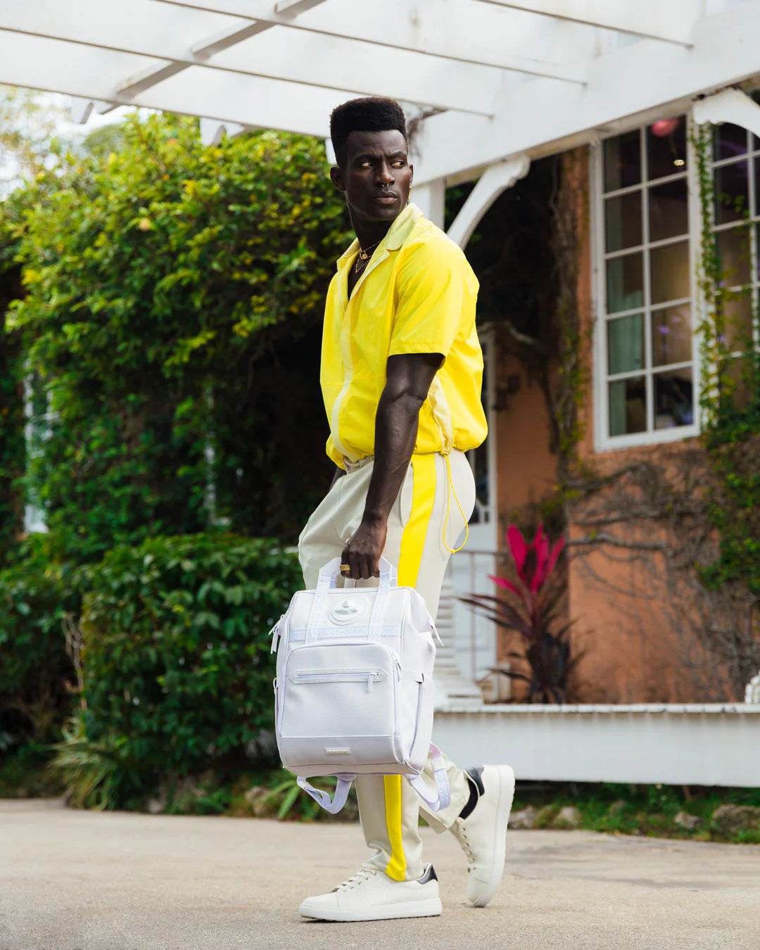 SHARK 3D WHITE OUT BIZ TOP OPENER BACKPACK