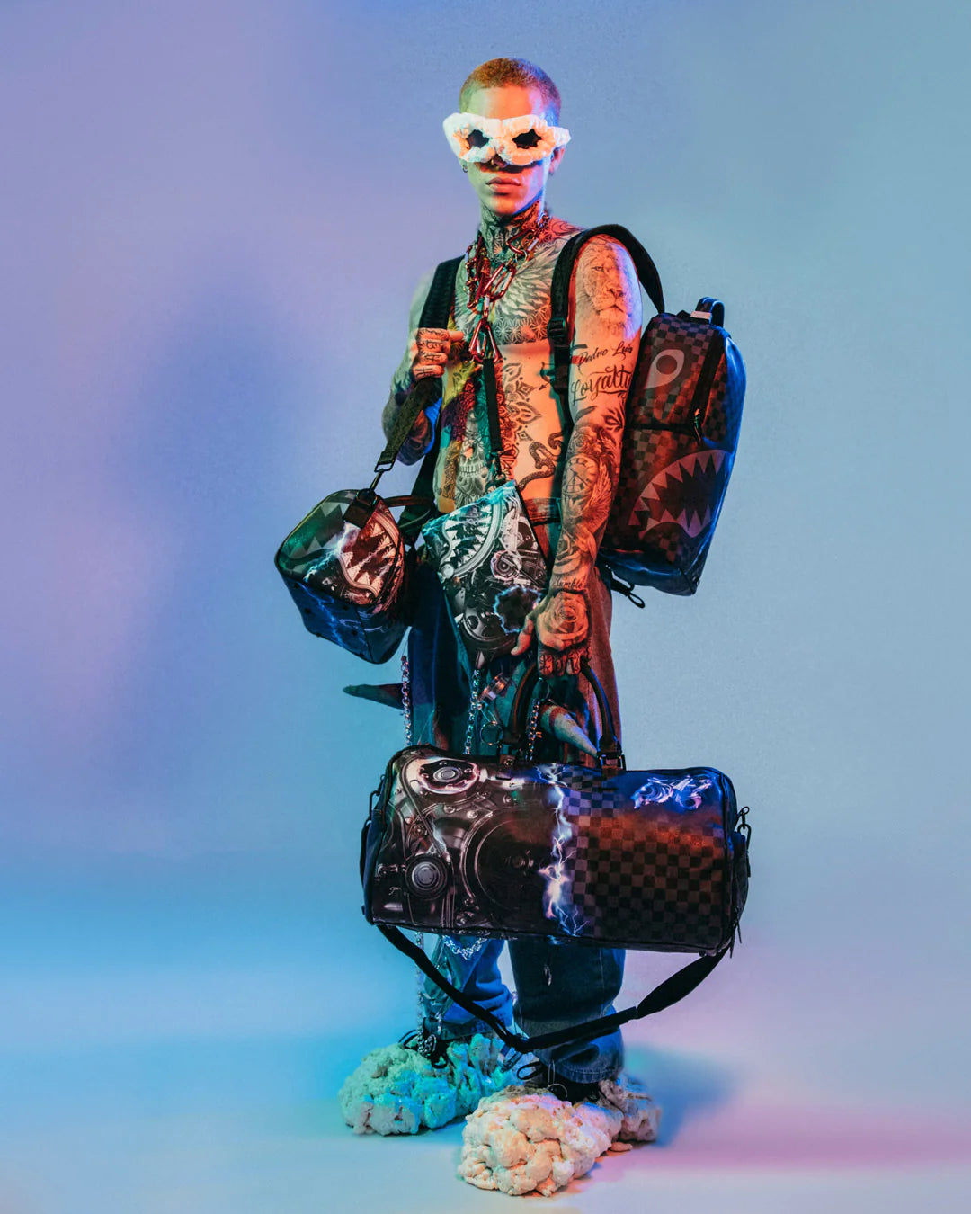SHARKINATOR 3 MINI DUFFLE