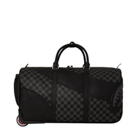 Henny Phantom Wheelie Duffle
