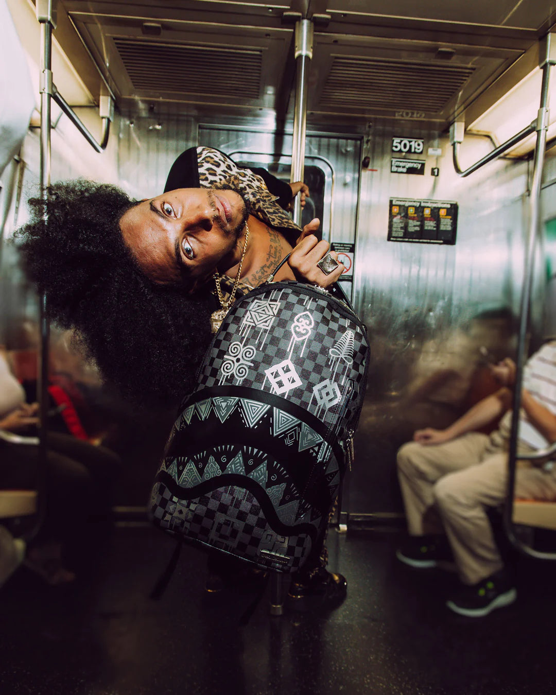 SHARKLGLIFFICS AI BACKPACK