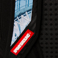 X-mwn Running Shark Backpack