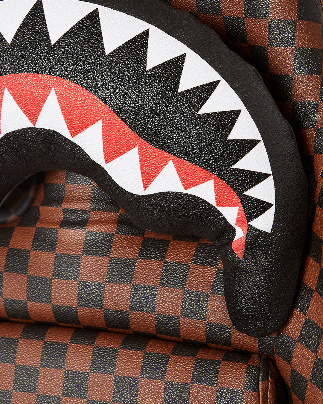 SHARKS IN PARIS CHAIR 910Z406NSZ
