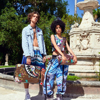 Bolsa pequeña Sprayground GARDEN OF SHARKS MINI DUFFLE Marrón