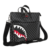 Travelcase Shark In Paris