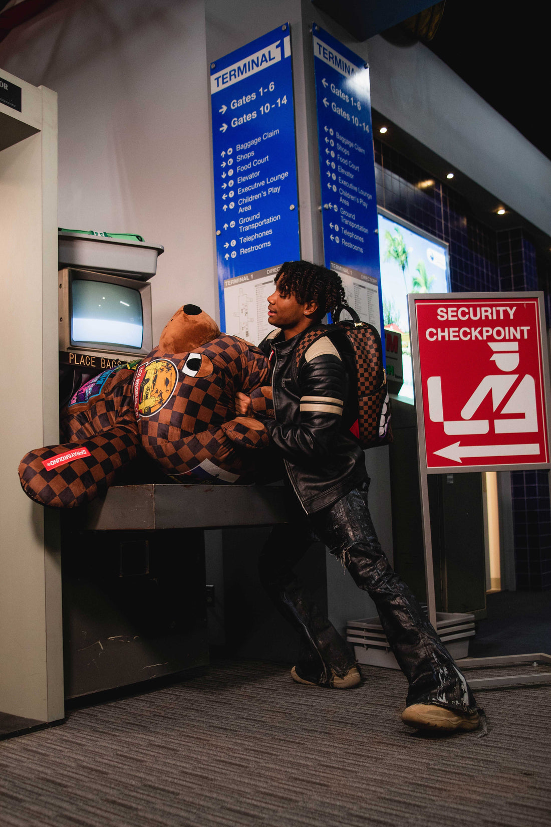 Largest Bear In The World Backpack