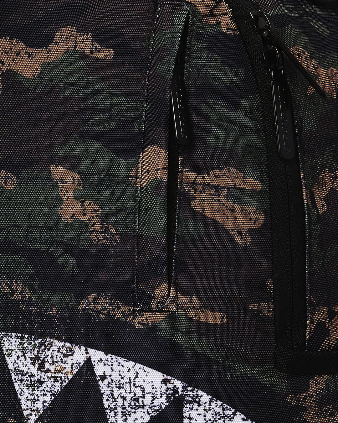 Ambush Camo Dlxsr Backpack