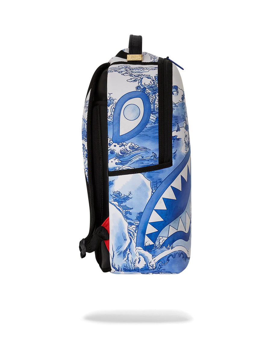 Sprayground  MET JAPANESE SHARK MOUNTAIN BACKPACK