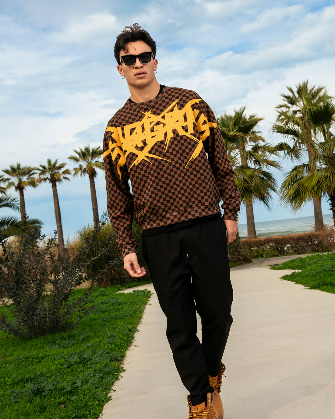 CHECKERED COLOR SCRATCH CREWNECK