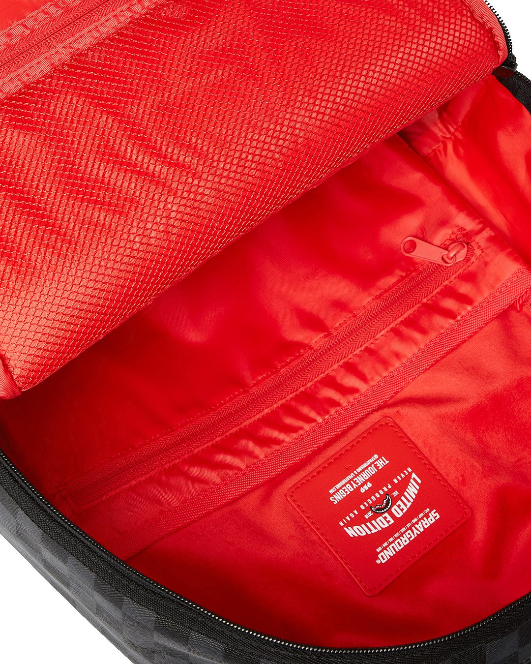 PEANUTS FRIENDS HELP FRIENDS DLXSV BACKPACK
