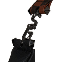 DOES OF CHECK VICE SHOULDER BAG
