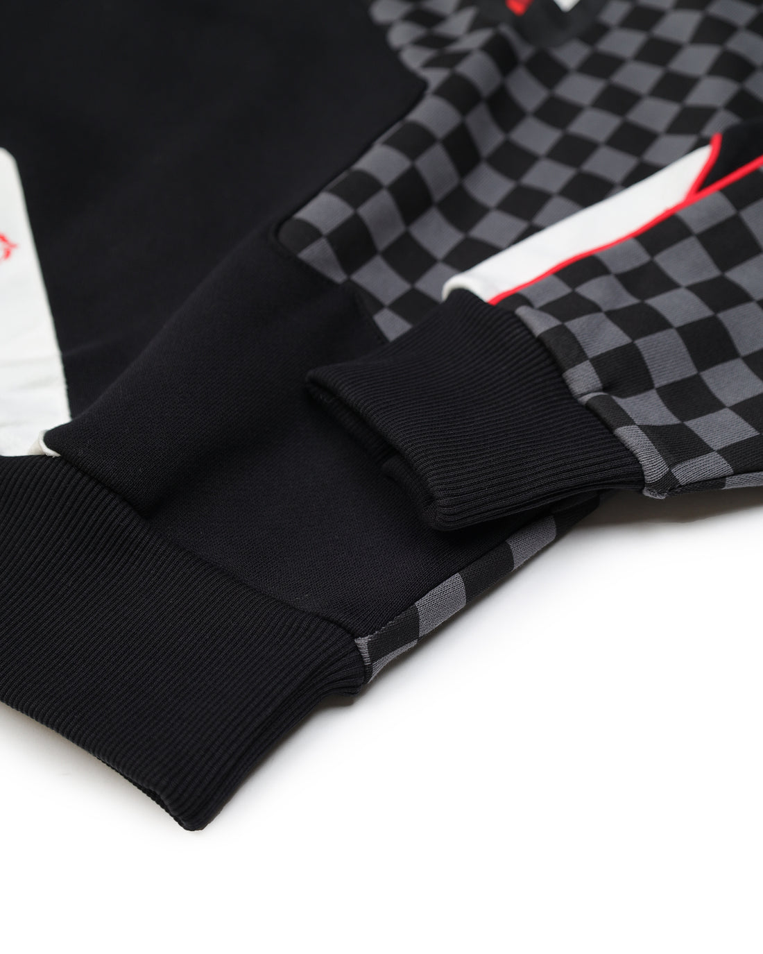 TRIPLE DECKER HEIR TO THRONE CREW