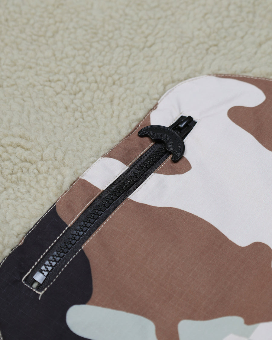 CAMO TEDDY CREWNECK