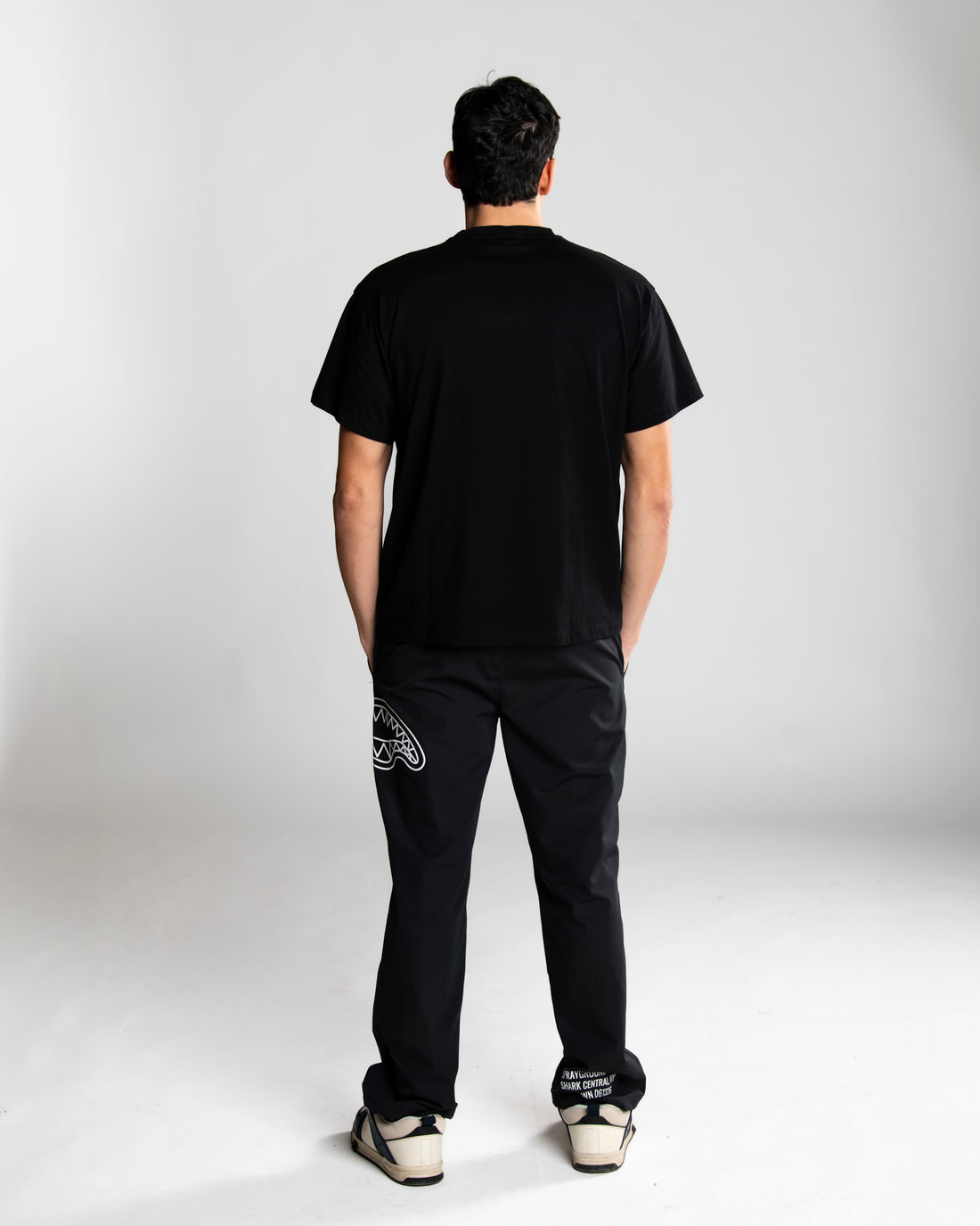 SHARK CENTRAL PANTS