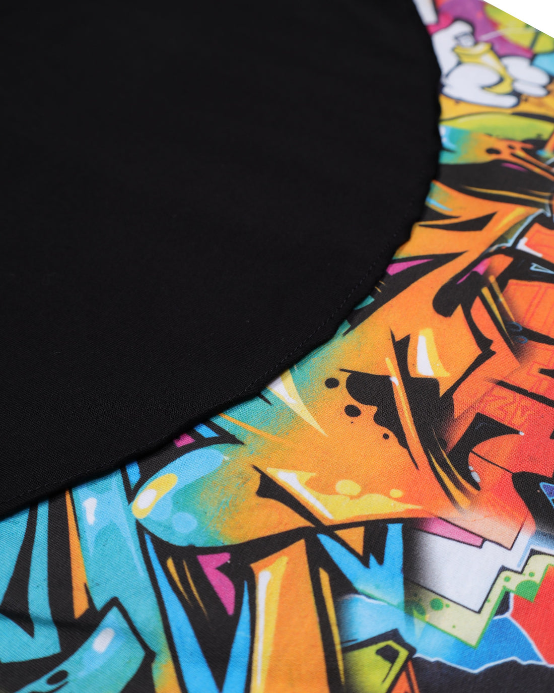 CURTAIN REGULAR T-SHIRT