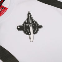 ALIEN PLUSH BACKPACK T-SHIRT
