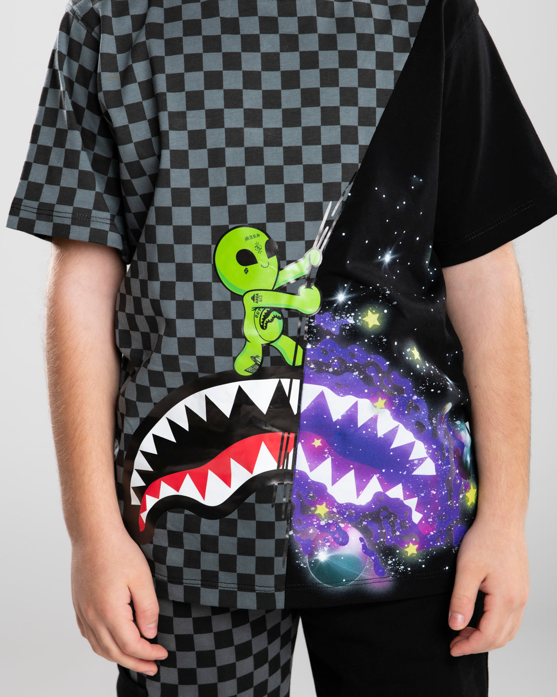 COSMIC RAY HOMEWORLD SPLIT T-SHIRT