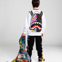 LES BACKPACK IN THE CREWNECK