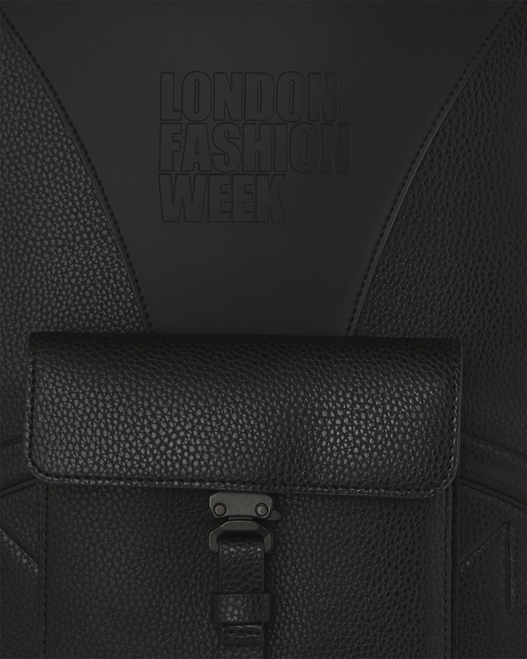 LFW BLACK POCKET DLXSV BACKPACK