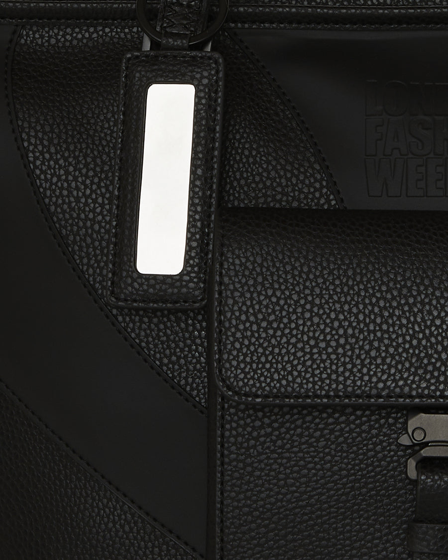 LFW BLACK POCKET TOTE