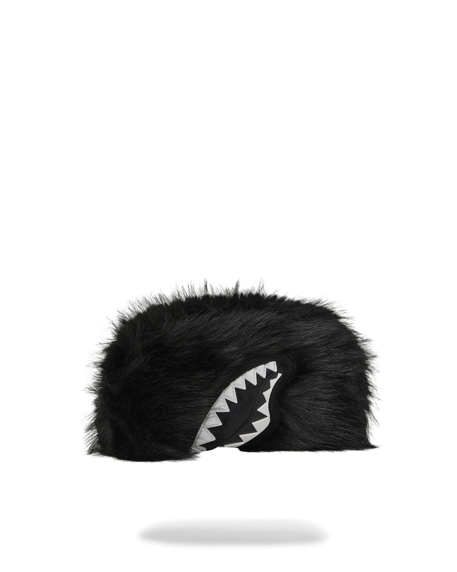 FUR CRAY BLACK POUCH