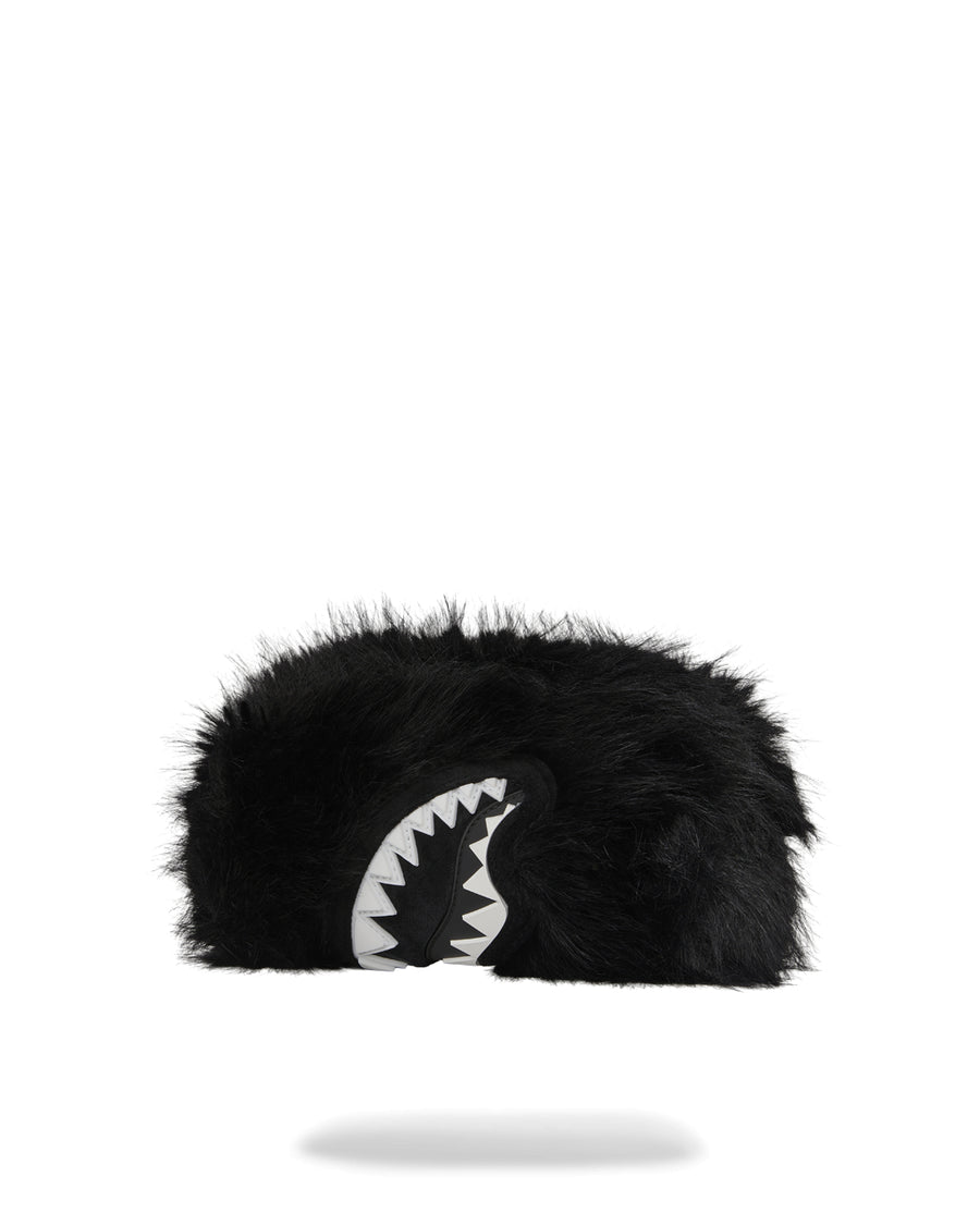 FUR CRAY BLACK POUCH