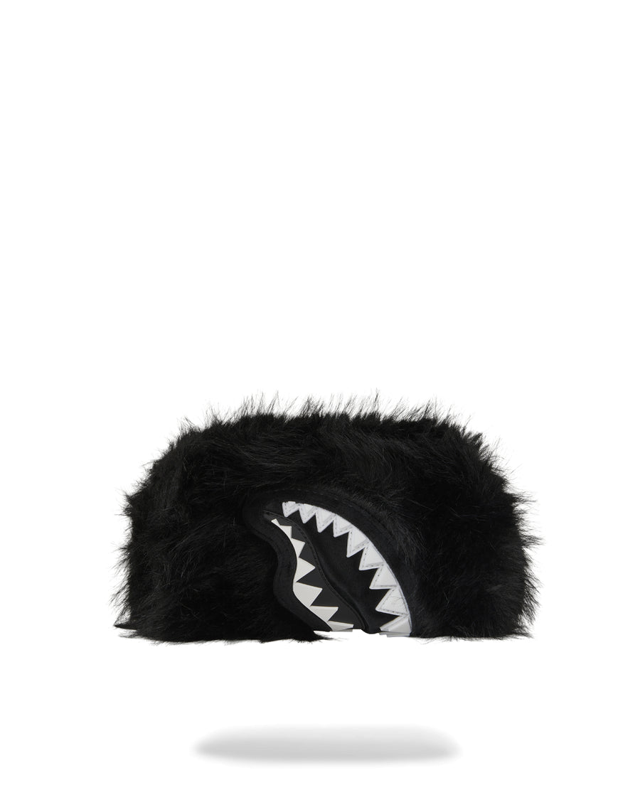 FUR CRAY BLACK POUCH