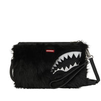 FUR CRAY BLACK CROSSOVER CLUTCH
