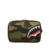 WOODLAND CAMO CHECK TOILETRY BAG