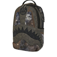 FOUNDATION DAYS FUR COAT SHARK BACKPACK