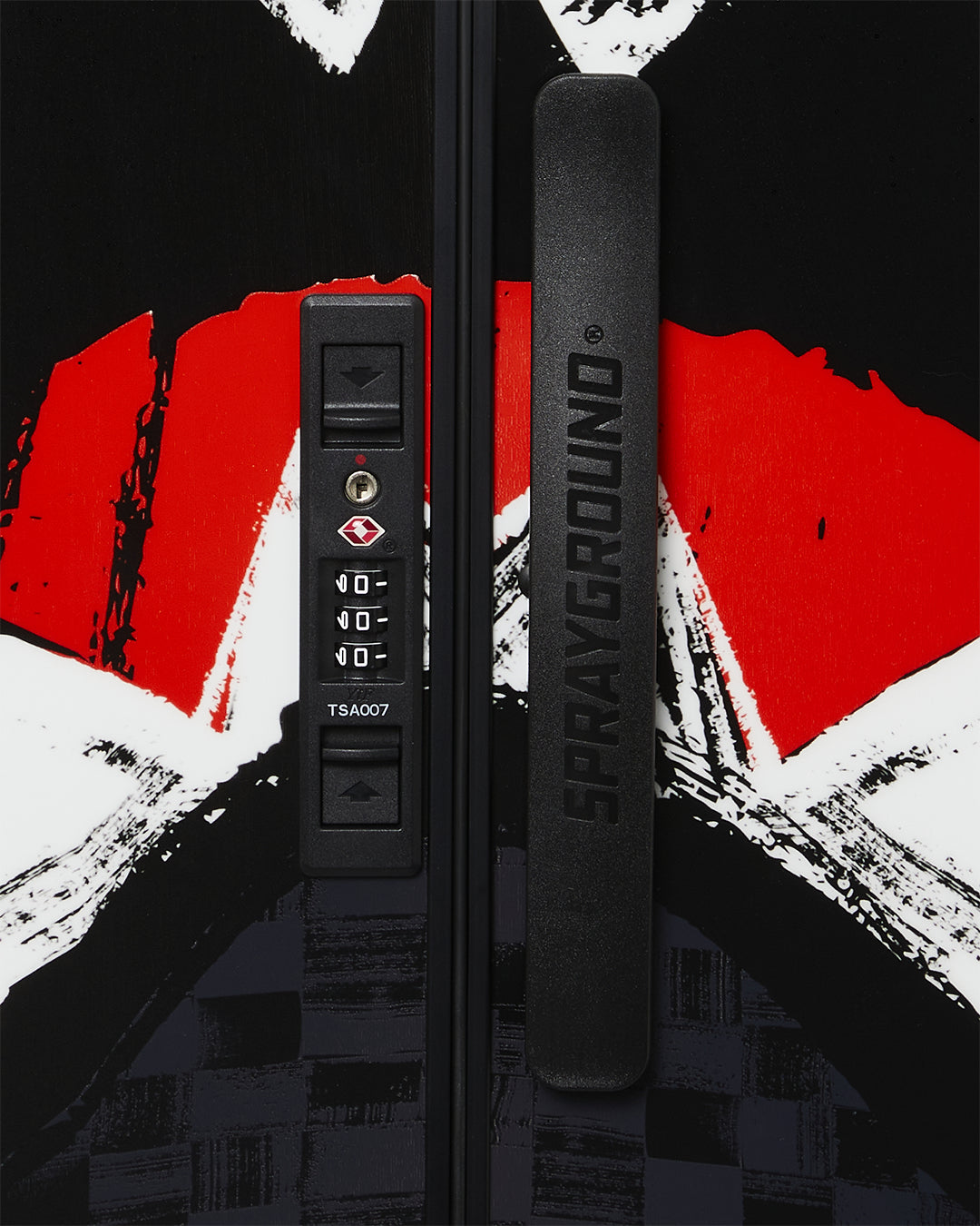 SCRIBBLE SHARK FULL-SIZE LUGGAGE