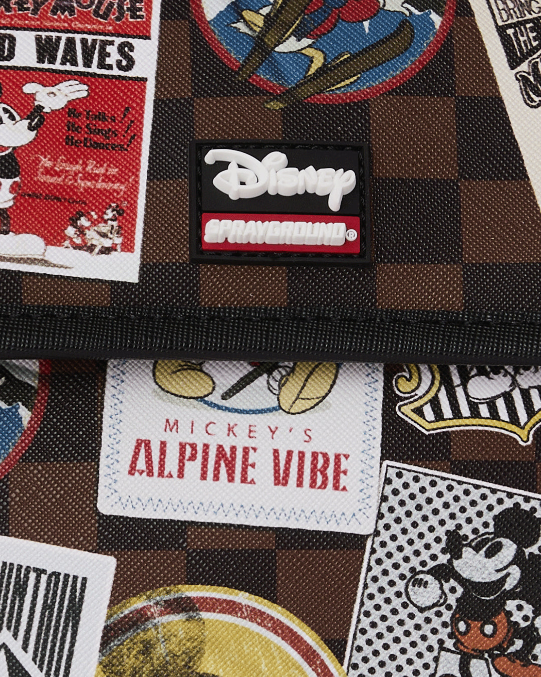 MICKEY MOUSE GLOBAL MOGUL MESSENGER SLING