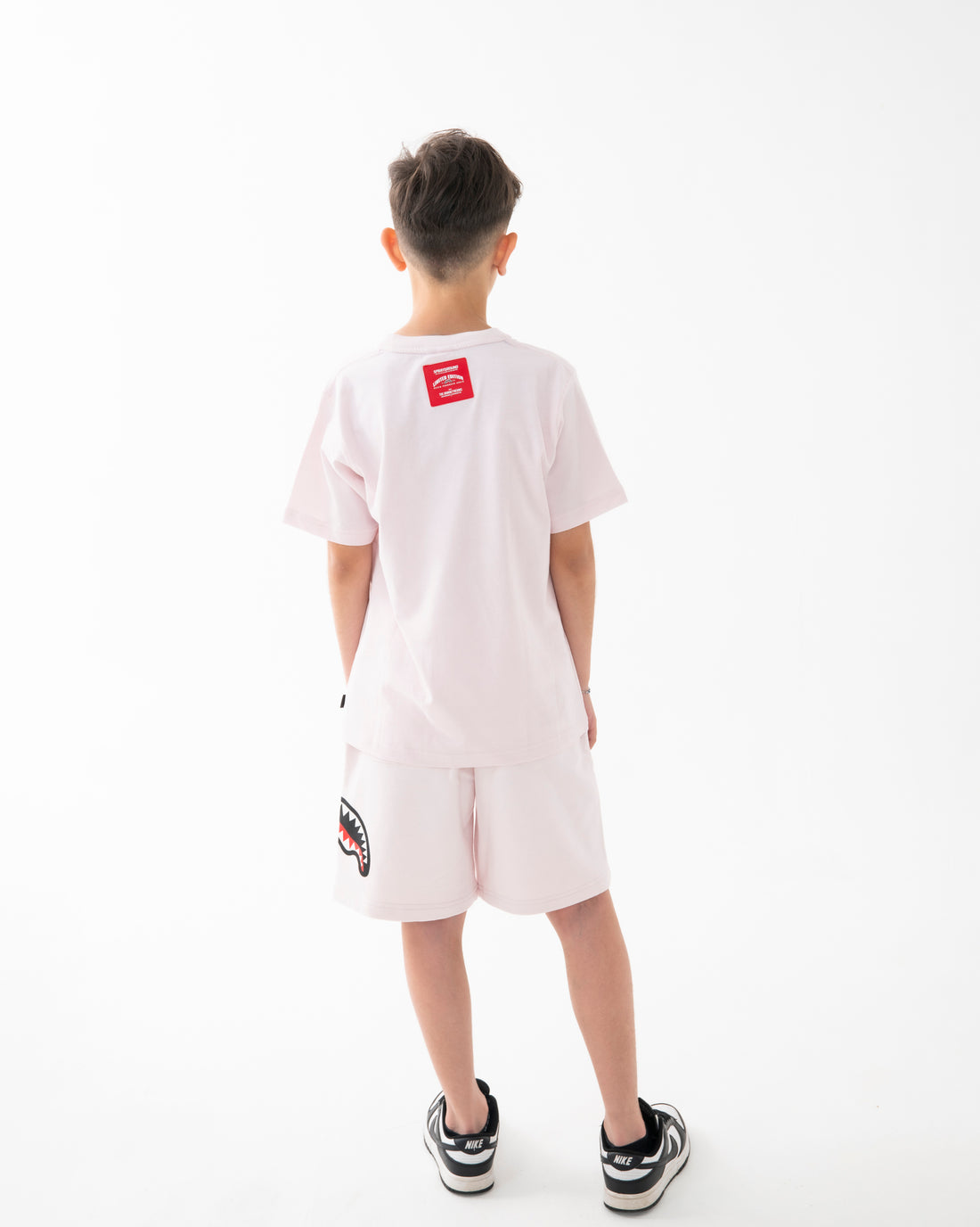 SHARK BASIC REG T-SHIRT LIGHT PINK