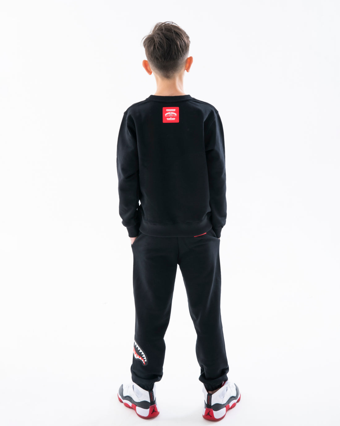 SHARK BASIC BLK REGULAR CREWNECK