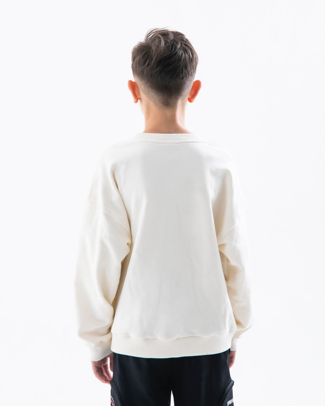 BEAR IN THE POCKET IVORY OVER CREWNECK