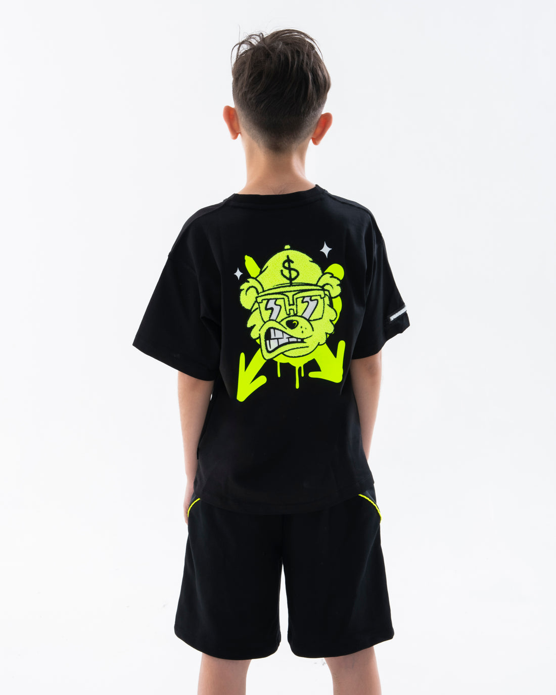 GRAFFITI BEAR OVER T-SHIRT BLK