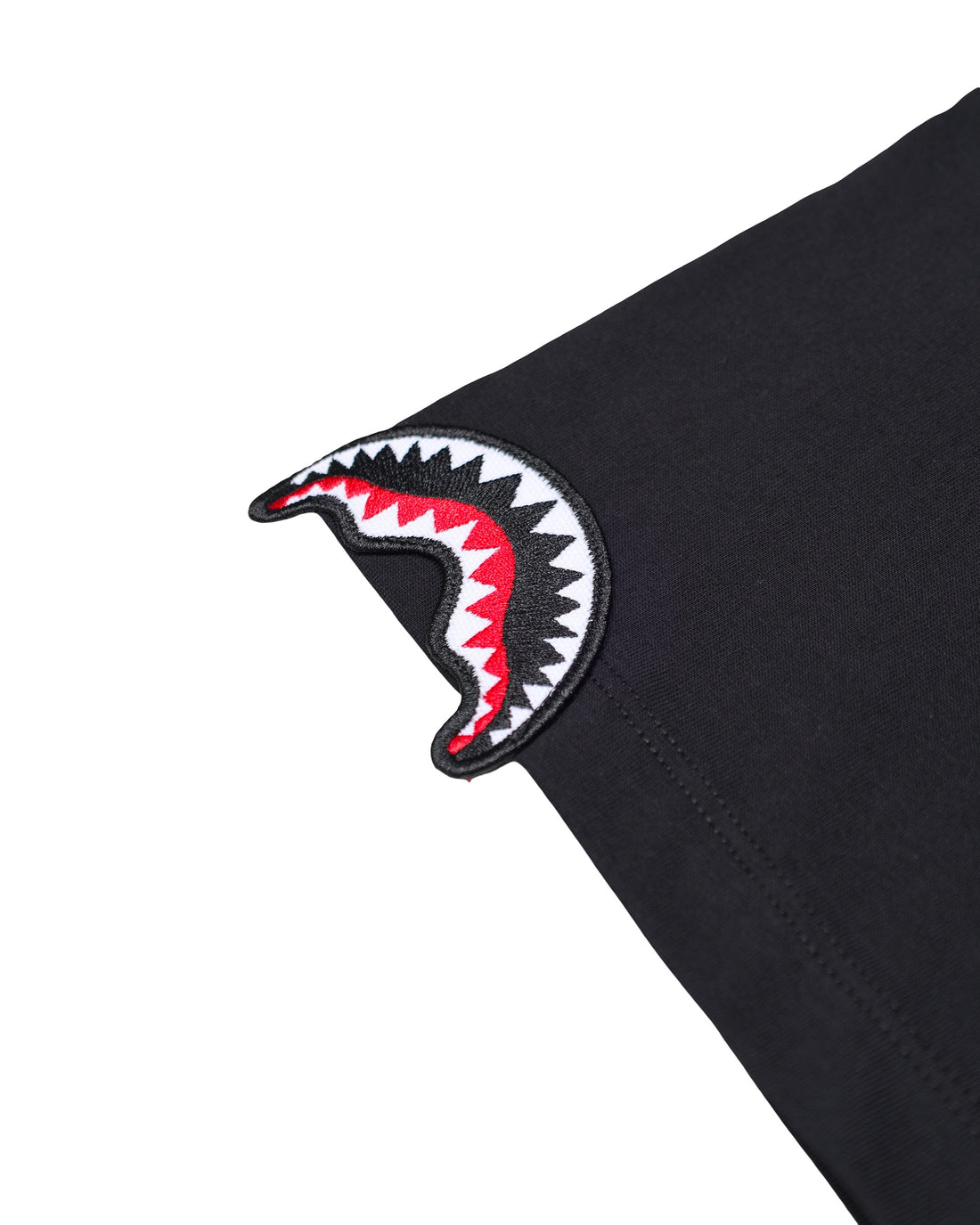 SHARKPATCHES NEW REGULAR T-SHIRT BLK