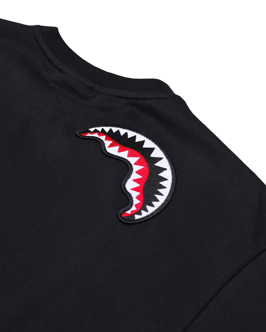 SHARKPATCHES NEW REGULAR T-SHIRT BLK