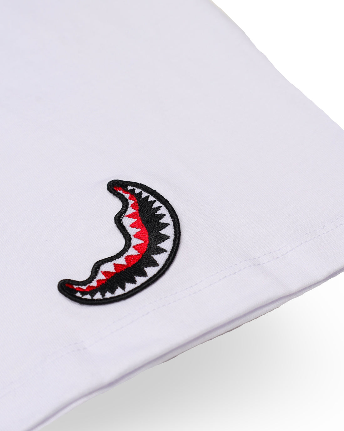 SHARKPATCHES NEW REGULAR T-SHIRT WHT