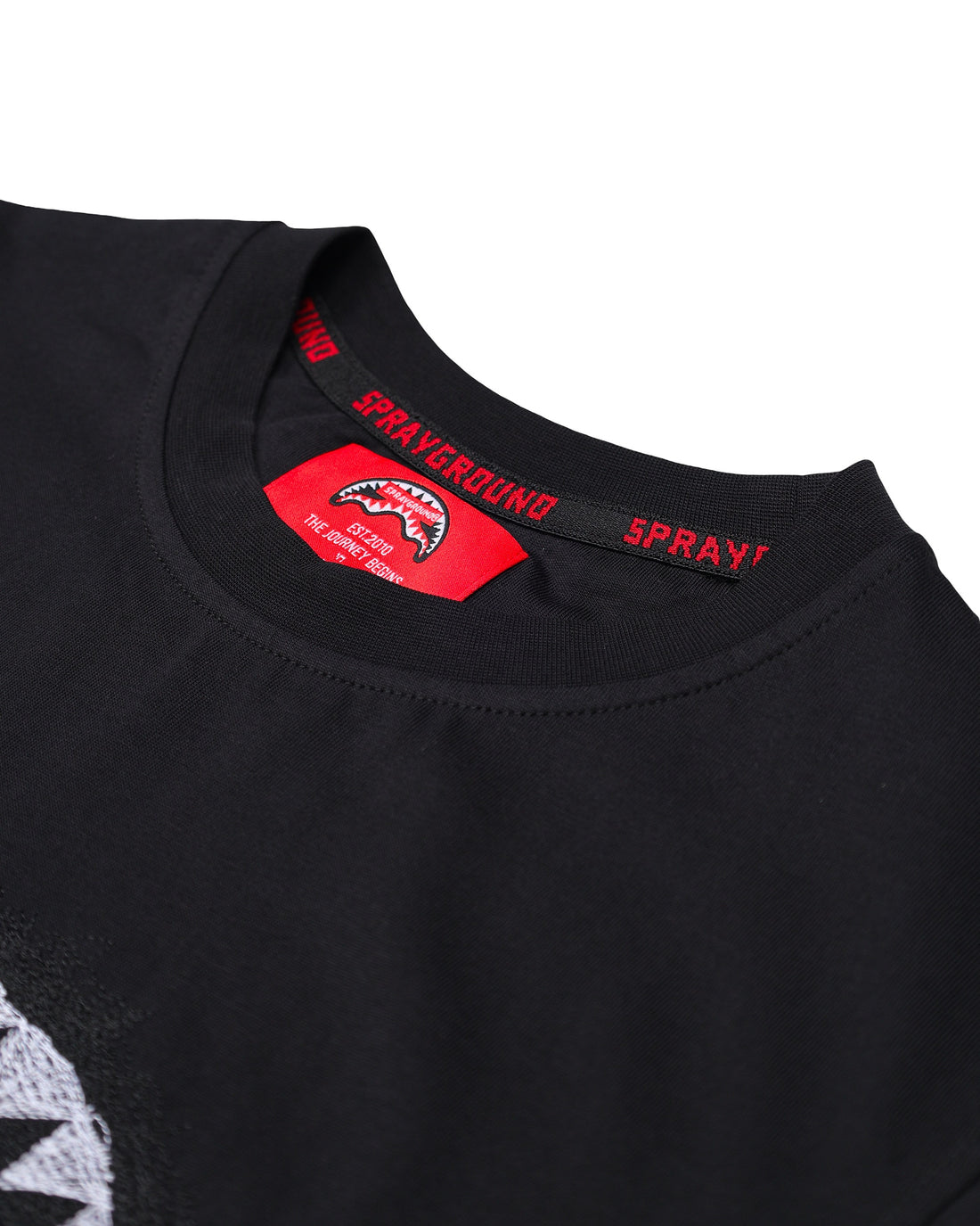 SCRIBBLE EMBROIDERY SHARK REG T-SHIRT BLK